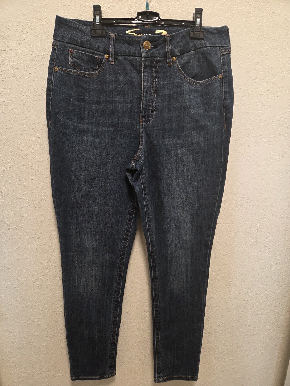 Seven 7 Classic High-Rise Skinny Jeans in Dark Blue - Picture 3 of 5